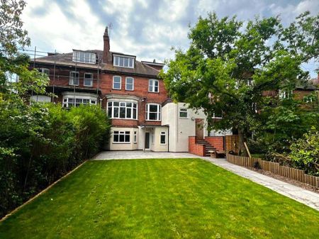 2 bedroom flat to rent - Photo 5