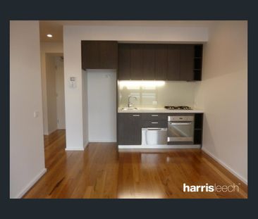 Modern One Bedroom Apartment - Photo 1