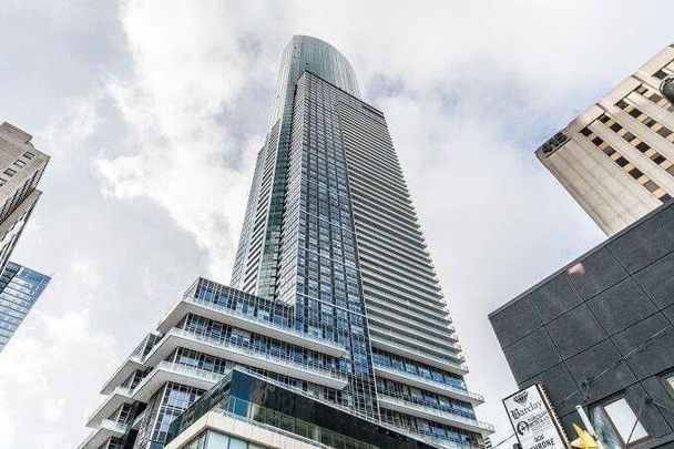 For Lease - 386 Yonge Street Unit# 5704, Toronto, Ontario - Photo 1