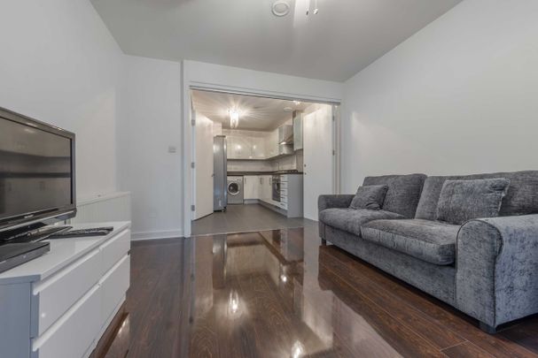 Gatliff Road, London, SW1W 8DF - Photo 1
