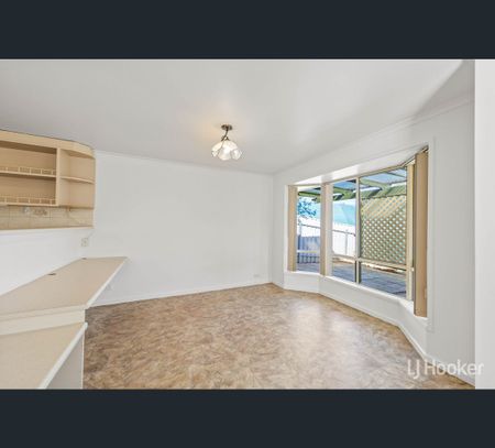 20 Sedgemoor Road, Craigmore, SA 5114 - Photo 2