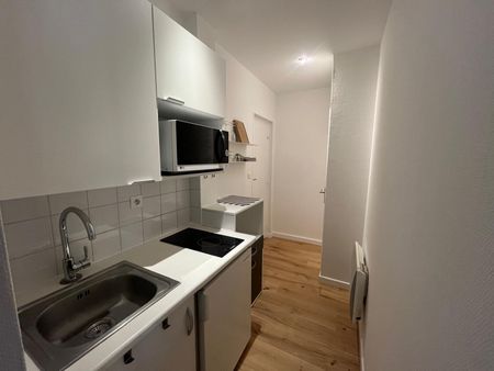 Location Appartement 1 pièce 24m² NANTES 44000 - Photo 5