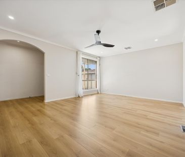 56 Cabinda Drive, Keysborough VIC 3173 - House For Rent | Domain - Photo 4