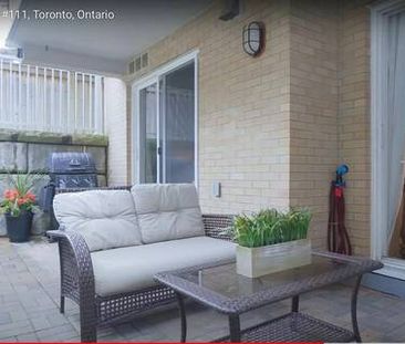 Spacious 2bedroom unit on a quiet area with private backyard. - Photo 4