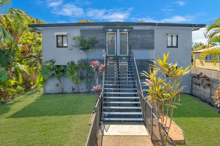 1/19 Carr Street, Hermit Park QLD 4812 - Apartment For Rent | Domain - Photo 2