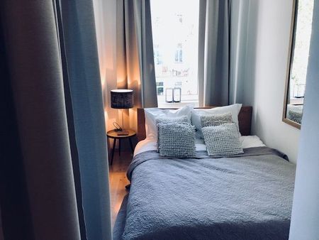 Te huur: Appartement Brederodestraat in Amsterdam - Photo 2