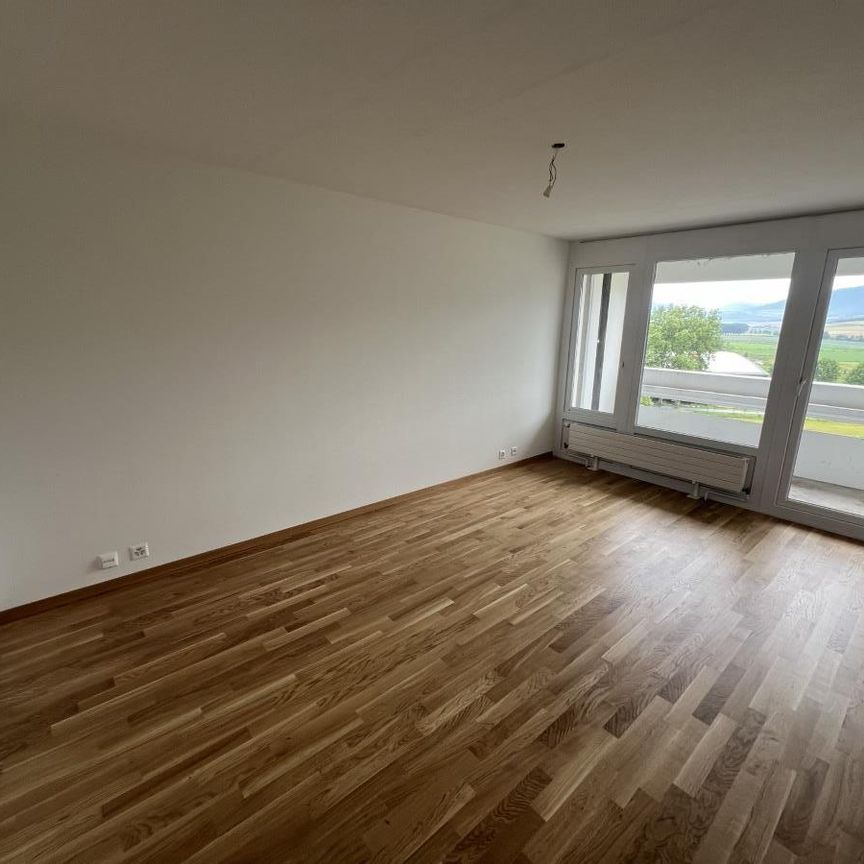 Appartement de 3 pièces partiellement rénové - premier loyer offert - Photo 1