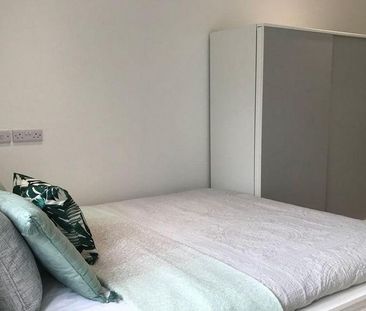 Studio to rent - Photo 4