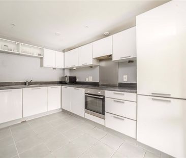 Lapis Close, NW10, London - Photo 1