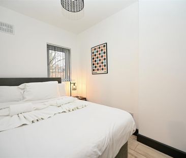 Room Rental 1 74 Fane Street, Belfast, BT9 7BW - Photo 3