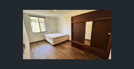 Step into easy living with this stylish, low maintenance furnished home! - Photo 4