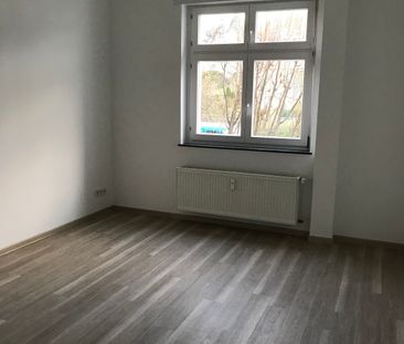 Große 3-Zimmer-Wohnung im Erdgeschoss - Foto 4