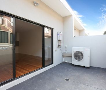 4/423 Gaffney Street, Pascoe Vale VIC 3044 - Photo 2