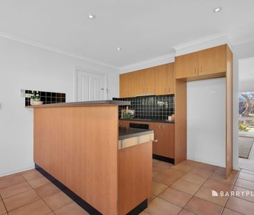 Excellent locale with lifestyle allure - Photo 6