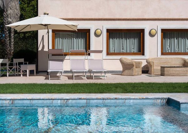 via Pietro neni, 7, Forte dei Marmi, Tuscany 55042