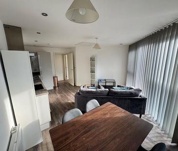 2 bedroom apartment to rent - Photo 4