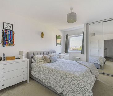 2 bedroom property to rent - Photo 3
