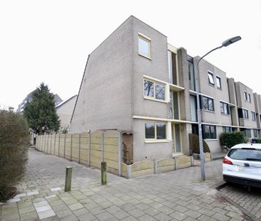 Te huur: Huis Mohammed Hattastraat 16 in Haarlem - Foto 2