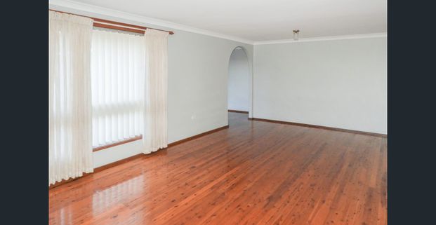 Tidy Family Home - Photo 1