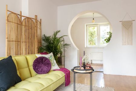 Do wynajęcia duży dom z niezależnym mieszkaniem - Photo 3