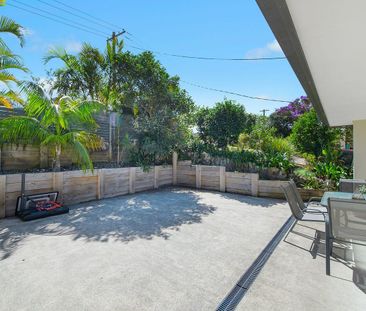 4 Calwalla Crescent, Port Macquarie NSW 2444 - House For Rent | Domain - Photo 2