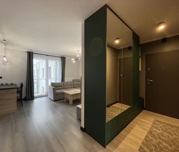 Świetny stan z balkonem i parkingiem - od marca 58 m² - Фото 1