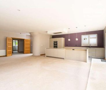 Oakington Avenue, Little Chalfont, HP6 - Photo 4