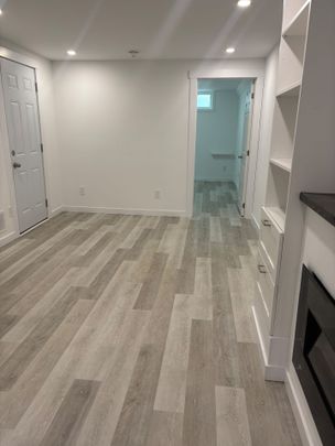 For Lease - 131 Kinzie Avenue Unit# B - Lower Level, Kitchener, Ontario - Photo 1