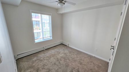 2 Bed Condo For Rent In Copperfield - Photo 5