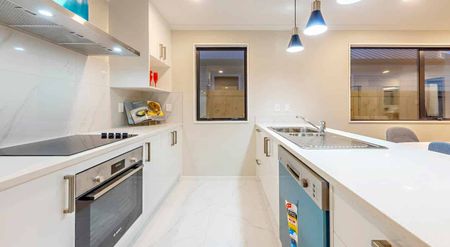 Stunning Single-Level Standalone Home! - Photo 4
