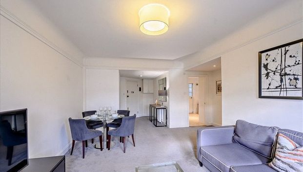 Pelham Court, Fulham Road, Chelsea, SW3, London - Photo 1