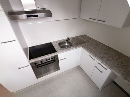 Schöne Dachgeschoßwohnung in zenraler Lage - Provisionsfrei! - Photo 5