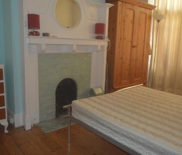 House share to rent - Photo 4