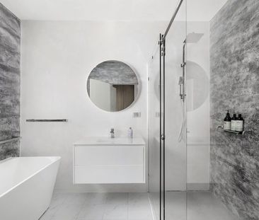 21 Sunnybar Parade, Queanbeyan NSW 2620 - House For Rent | Domain - Photo 2