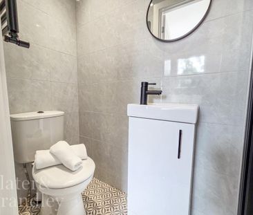 1 bedroom in a house share to rent - Photo 4