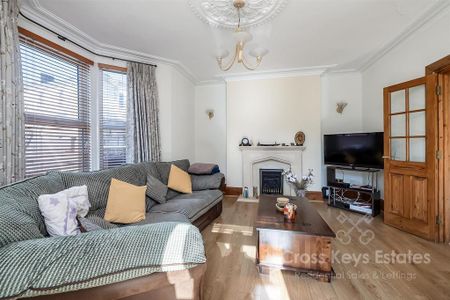 2 bedroom semi-detached house to rent - Photo 2