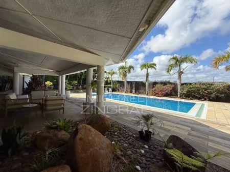 Bon Espoir: Superbe Villa Familiale dans une Résidence Sécurisée - Photo 3