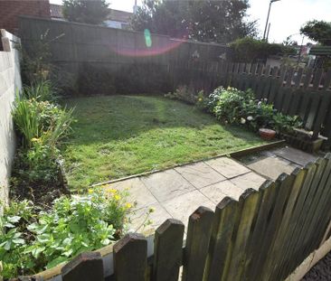 1 bedroom property to rent - Photo 1