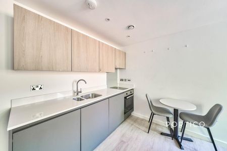 Studio to rent - Photo 3
