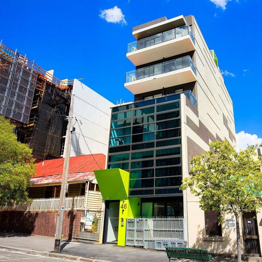 Urban Living in North Melbourne. - Photo 1