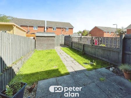 Clos Ennig, Bettws, Newport, NP20 - Photo 2