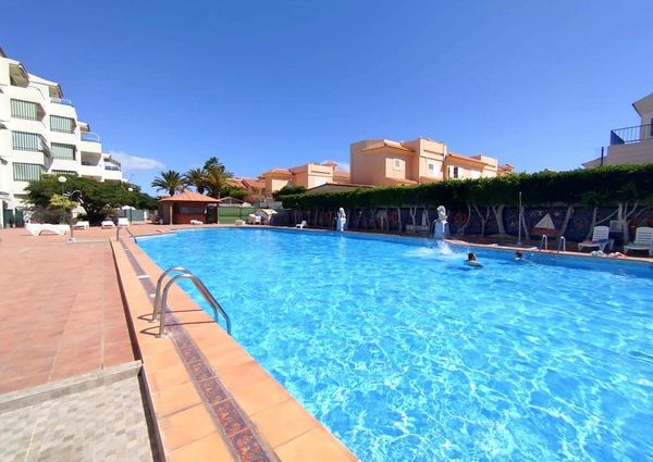 Maspalomas, Canary Islands 35100