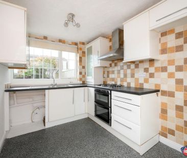 3 bedroom terraced house to rent - Photo 6