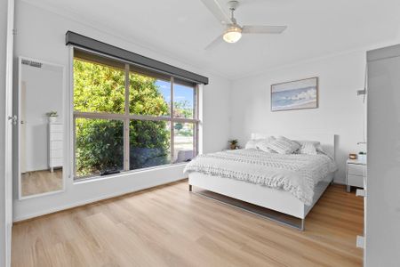 Fabulous Location - Neat As a Pin - Photo 4