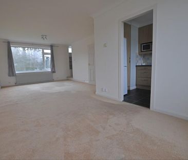 2 bedroom maisonette to rent - Photo 1