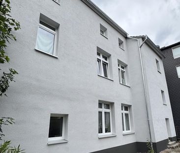 Charmante Erdgeschosswohnung in Oberhausen mit großzügigem Raumangebot - Foto 1