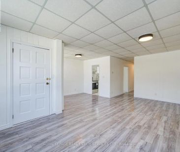 1054 EAST AVENUE - Photo 1