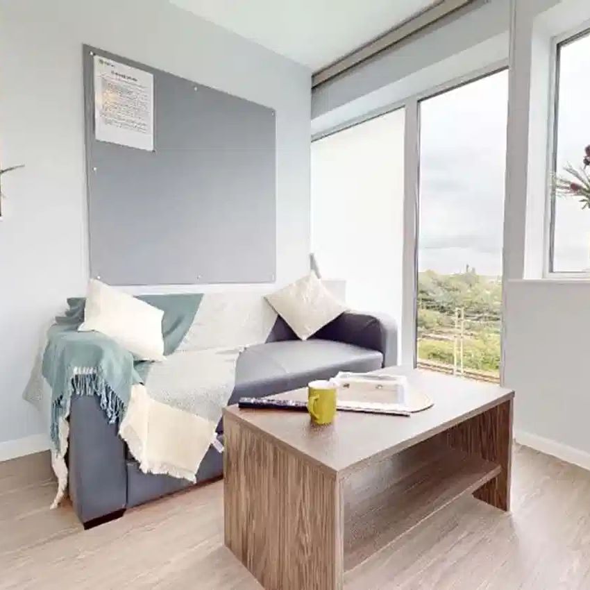 Silver En Suite - Photo 1