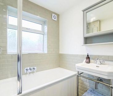 2 bedroom semi-detached house to rent - Photo 2