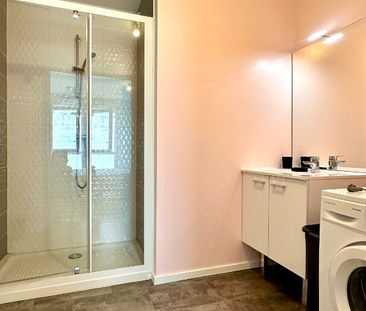 Appartement T2 - Cours Chazelles - 42m2 - Photo 4